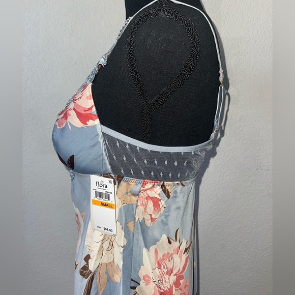 Stella Floral Empire Waist Lace and Satin Sleep Gown, Small - Picture 6 of 7